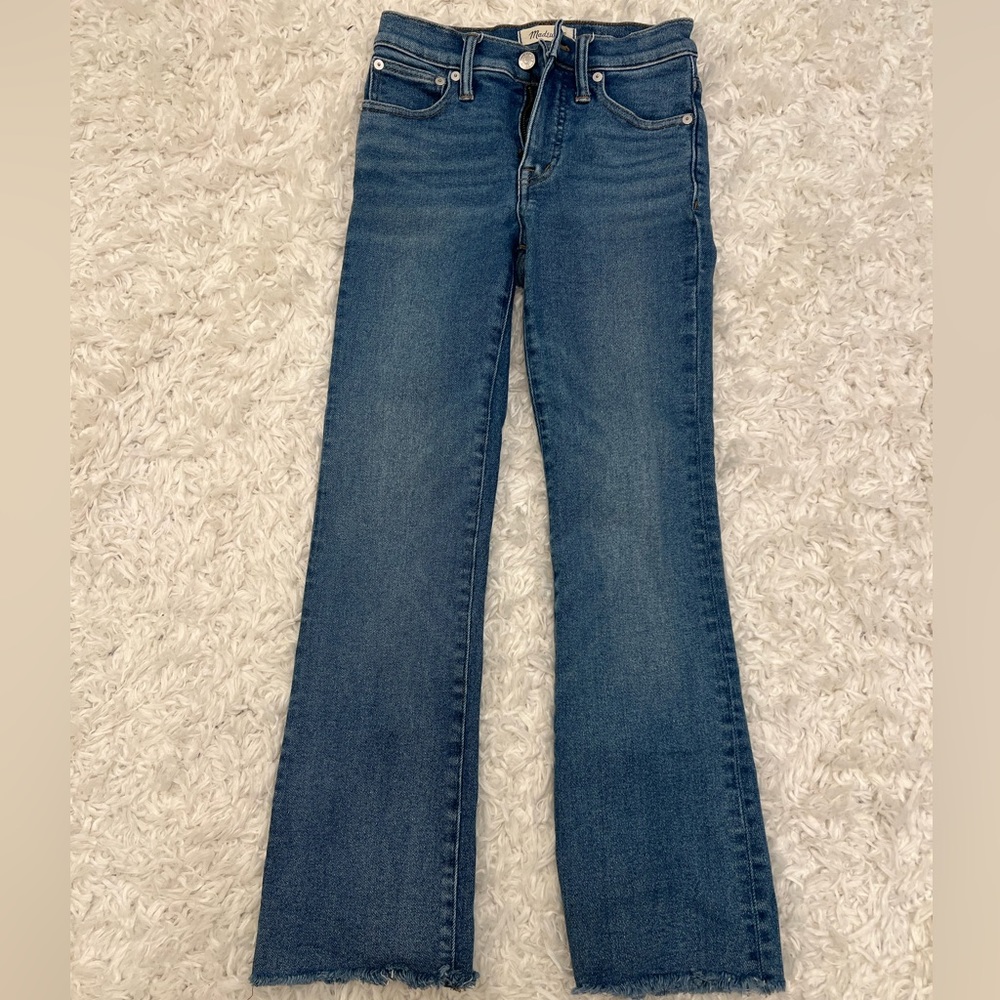 Madewell size 23 Demi-boot jeans.